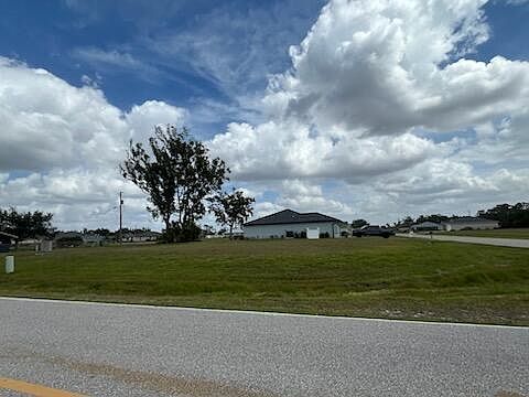 5th image of 16368 Quesa Drive