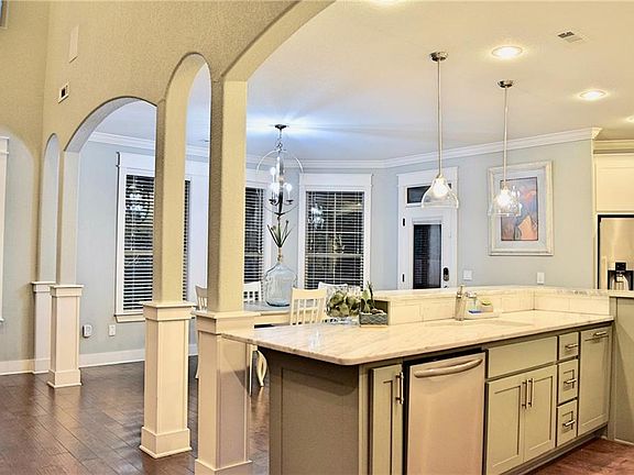 5th image of 2201 NW Small Oaks St