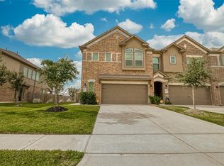 3805 Lancer Cir, Pearland, TX 77581