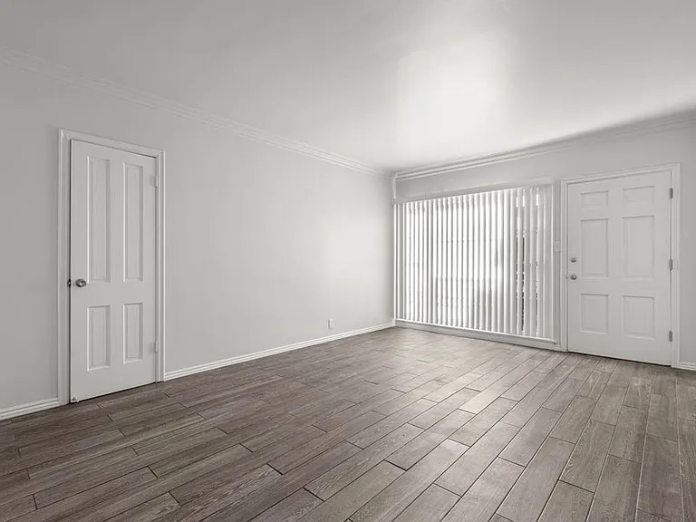 4195 Leimert Blvd — Photo 9