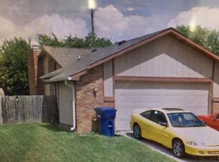 301 Center St, Whiteland, IN