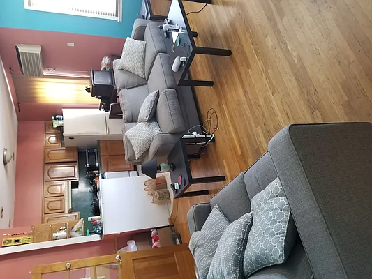 Rented by Metropolitan Realty | media 14