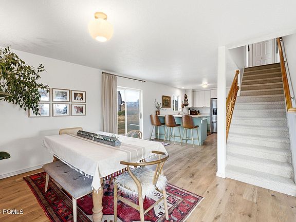 4th image of 481 E Wasatch Way