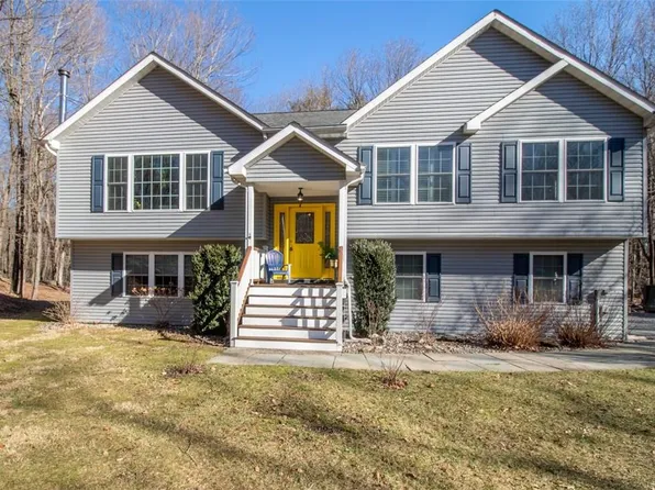 351 Willow Glen Road, Red Hook, NY 12571