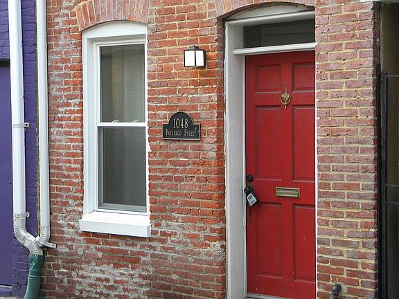 2nd image of 1048 Patapsco St