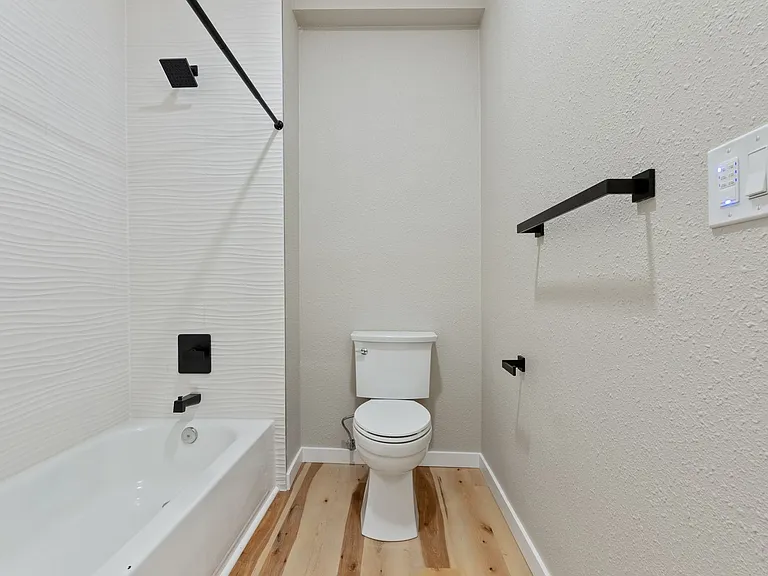 Sunnymot Apartments — Photo 15