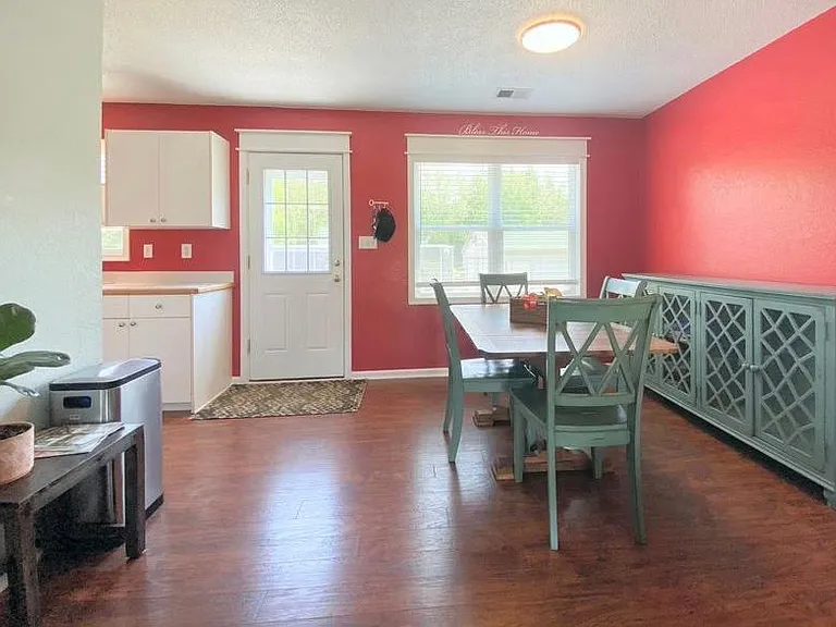 3217 Caratoke Hwy — Photo 7