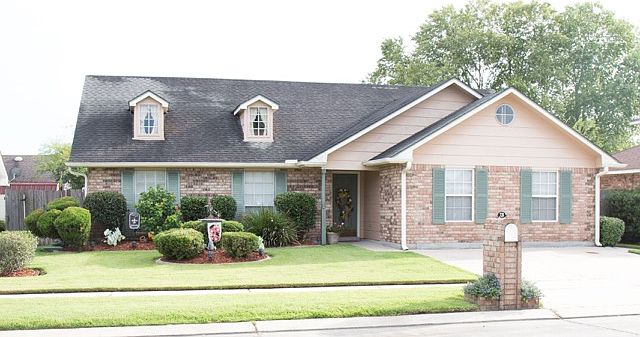 1st image of 728 La Salle Dr