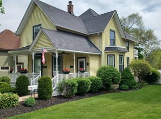 202 N 5th St #2, Saint Charles, IL 60174