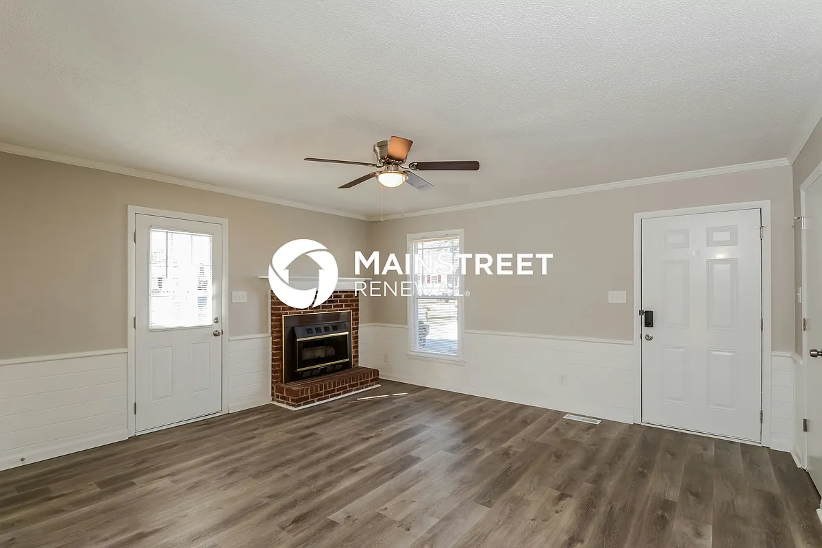 Living Room - 413 Cardinal Dr