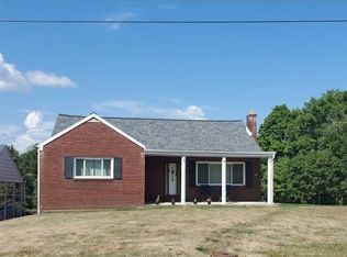 596 Collier Rd, Uniontown, PA 15401