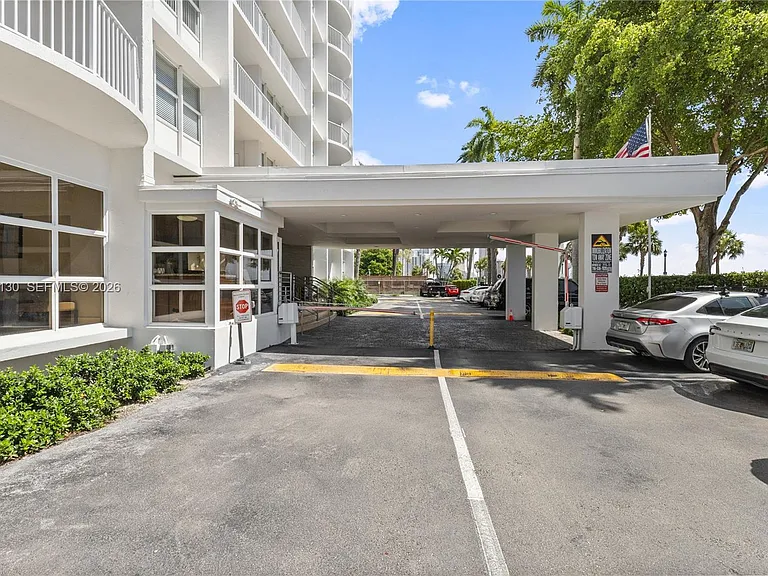 1420 NE Brickell Bay Dr #601A — Photo 27