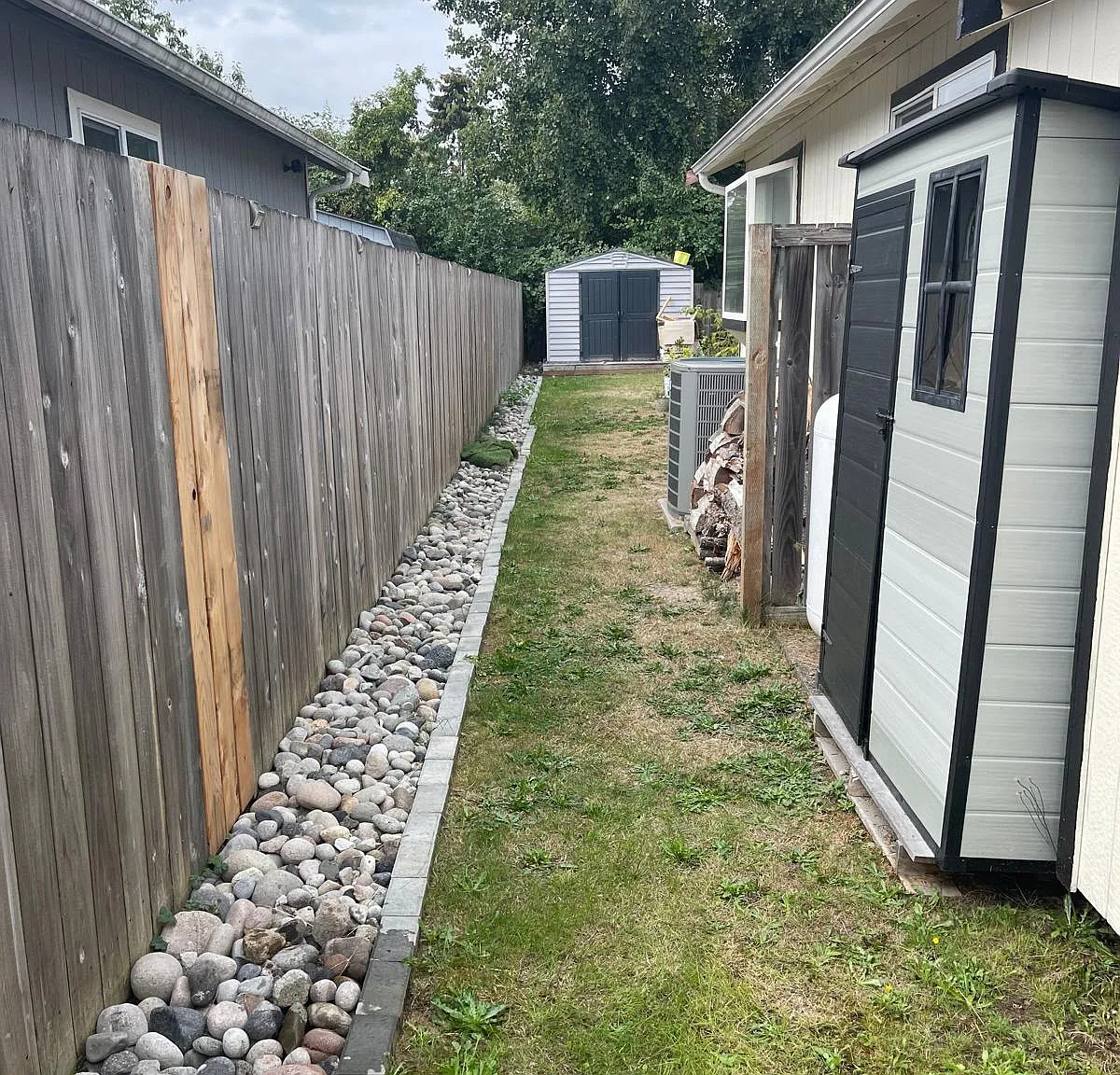 3 bed, 1350 sqft, $3,300 — Photo 2