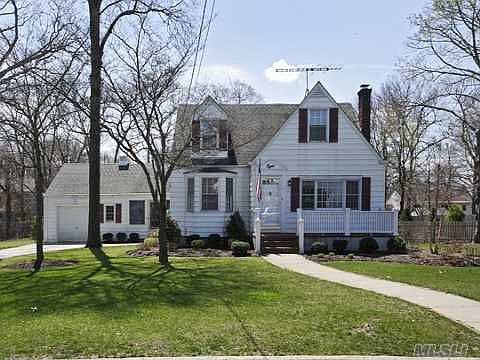 1st image of 8 Washington Ave