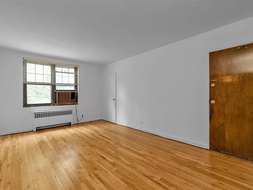 70 Park Dr E Flushing, NY, 11367 Apartments for Rent Zillow