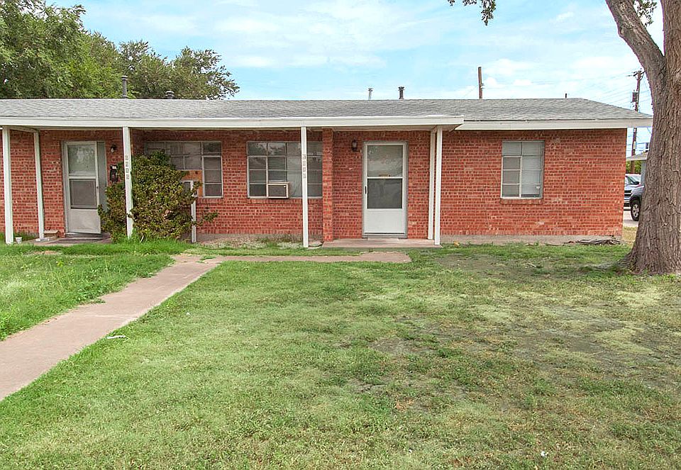 Front of duplex