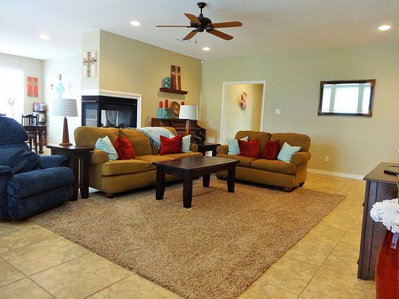 3rd image of 5701 San Saba Ave