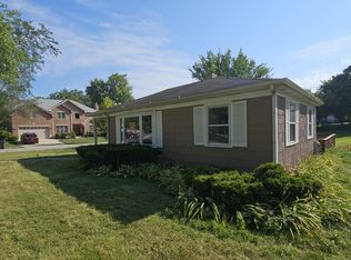 503 S Benton St, Palatine, IL 60067