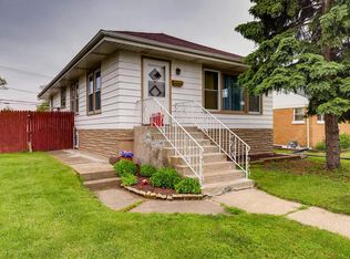3323 Rose St, Franklin Park, IL 60131