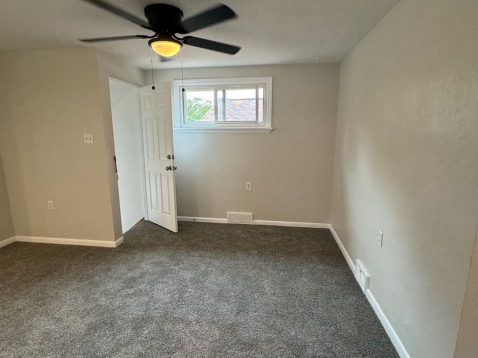 Dining room area