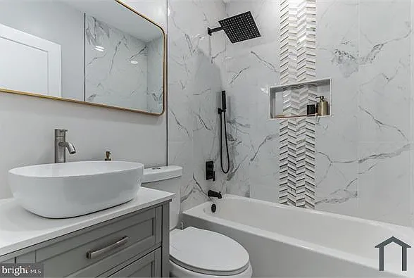 1330 Randolph St NW #1 — Photo 10