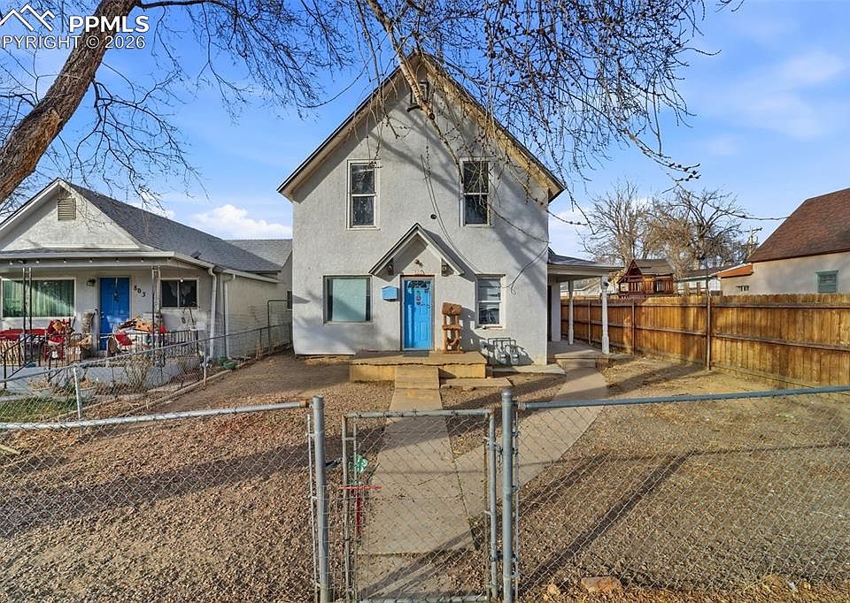 1st image of 805 E 7th St