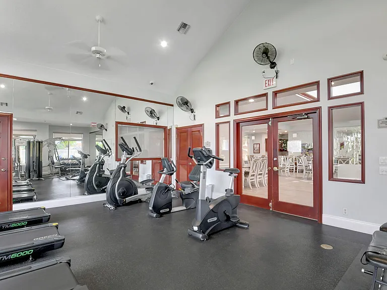 11723 Waterbend Ct — Photo 32