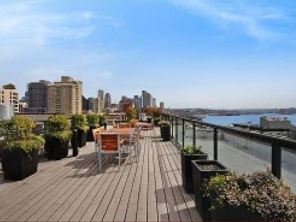 Rooftop Deck