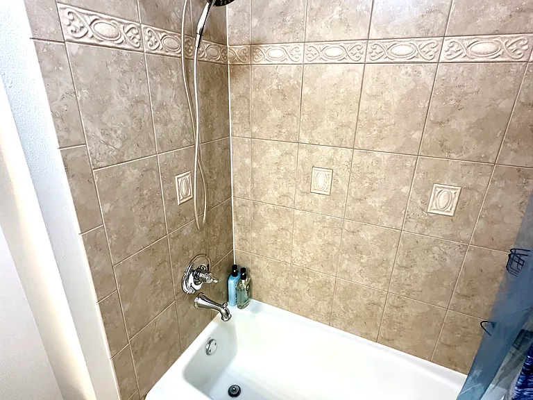 12301 Mountain Ash Dr — Photo 25