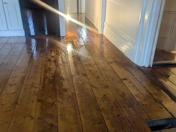 2nd image of 22 Park St APT 2