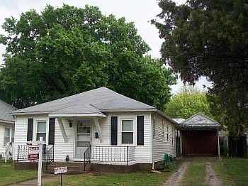 1st image of 618 N Houser Dr