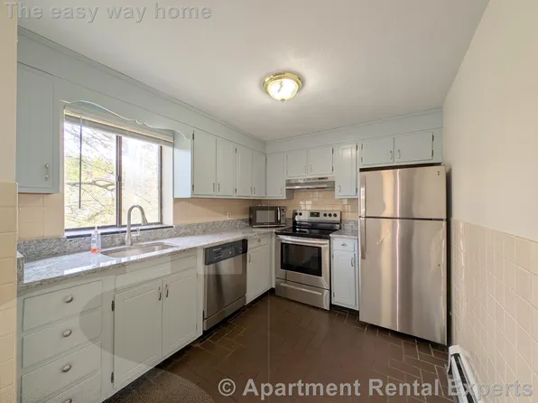 86 Newbury St, Somerville, MA