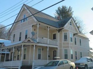 43 Bayard St, Amsterdam, NY 12010