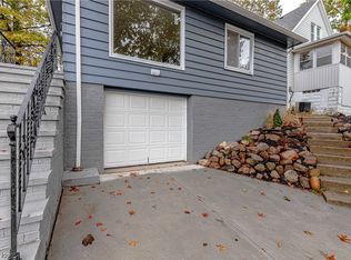 11305 Brunswick Ave, Garfield, OH