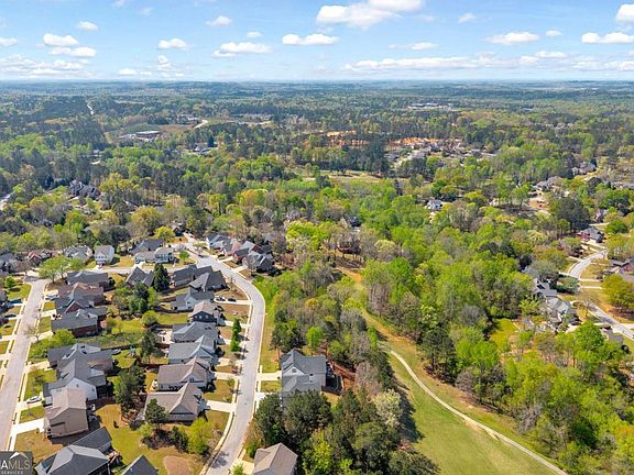 5th image of 9147 Golfview Ln