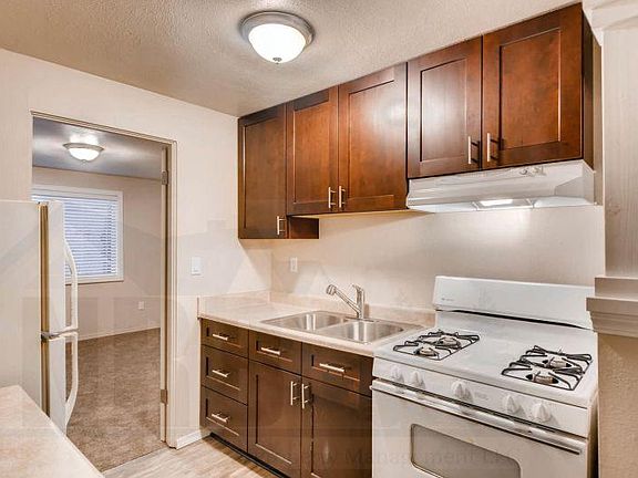4th image of 14510 Washington Ave SW APT 4