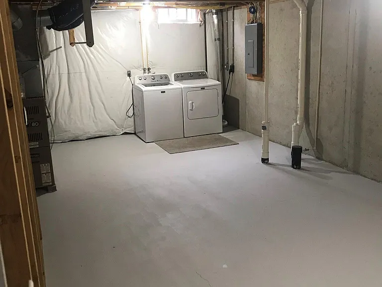702 Parkgrove Way — Photo 9