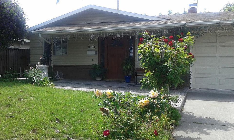 1st image of 1110 Stoneylake Ct
