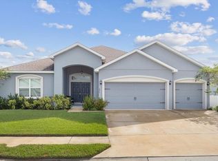 276 Walkers Point Dr, Auburndale, FL 33823