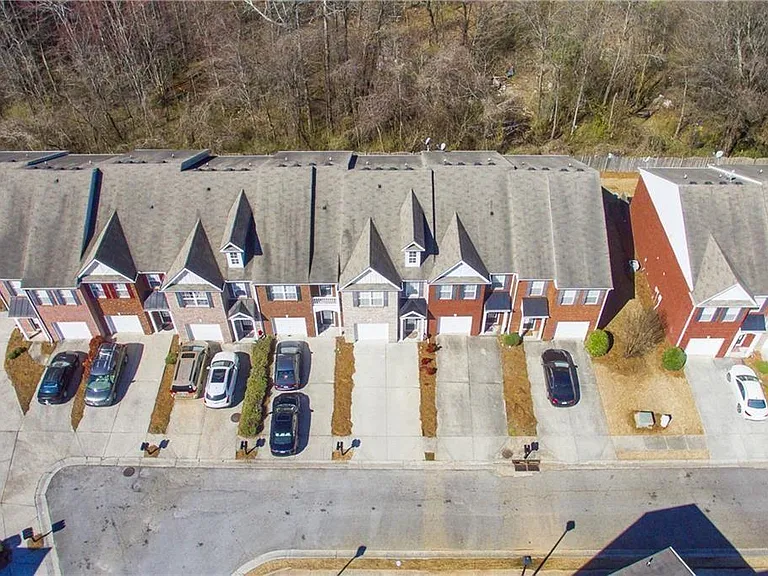 2230 Hawks Bluff Trl — Photo 2