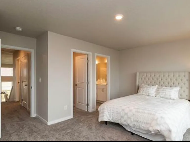 391 NE Mink Dr — Photo 11