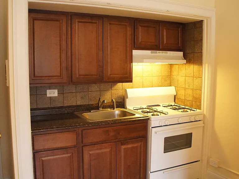 2715 NMA LLC — Photo 20