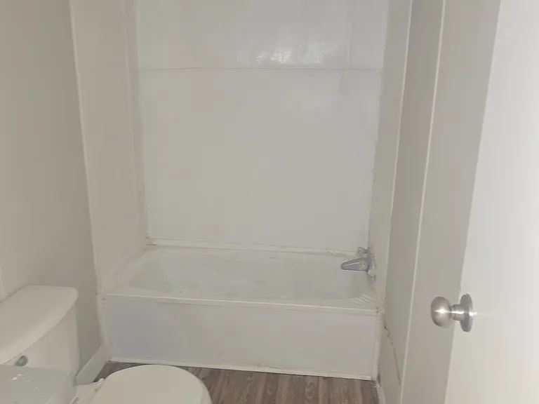 110 Deborah Dr #4 — Photo 3