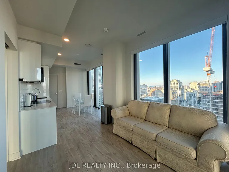 8 Cumberland St #2602 — Photo 8