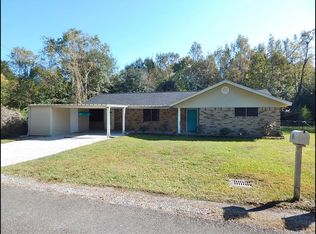 813 Honeysuckle St, Bridge City, TX 77611