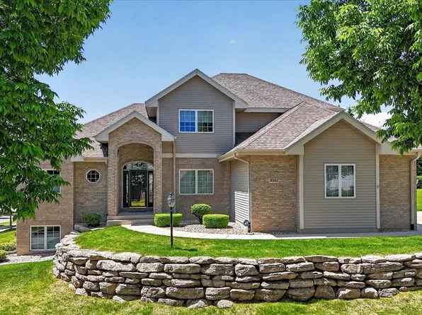 9101 Settlers Rd, Madison, WI 53717
