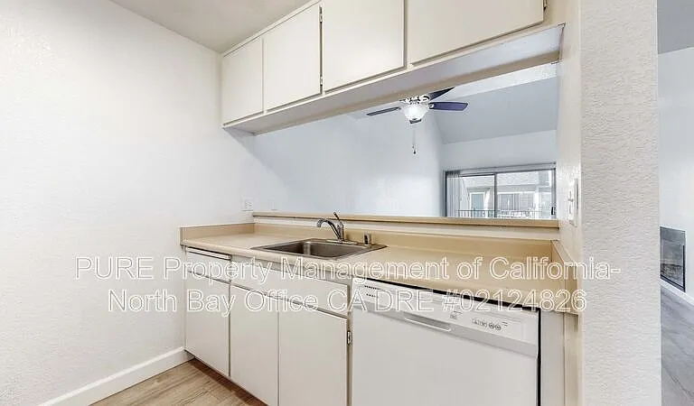 1450 E Cotati Ave #20 — Photo 10