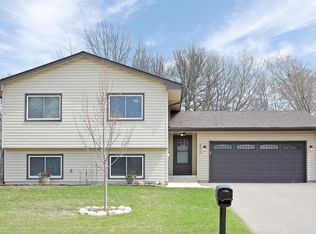 8972 Kirkwood Cir N, Maple Grove, MN 55369