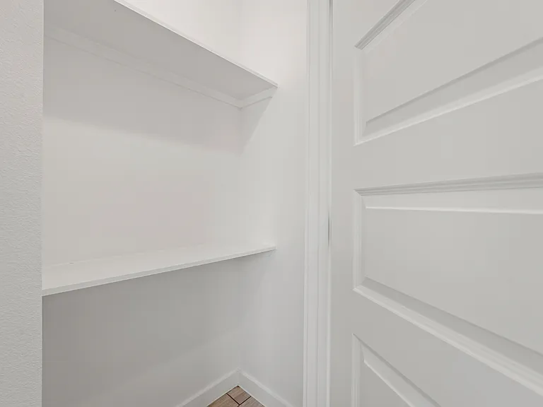 214 Cooper St — Photo 23