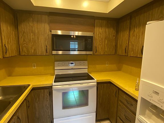 5th image of 4232 15th St #1